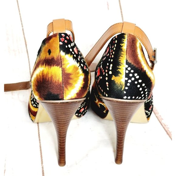 BCB Girls Studded Felt Multicolored High Heel 8B/38 Woman Shoe - Picture 9 of 16